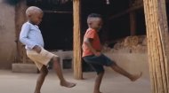 African Kids Dancing